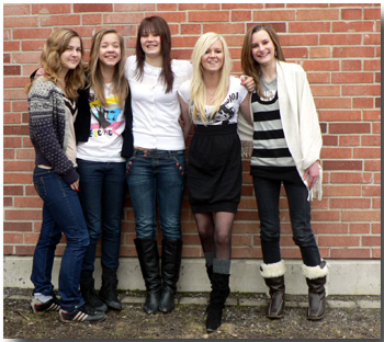 Frn vnster: Jessica, Julia, Emelie, Johanna & Madeleine